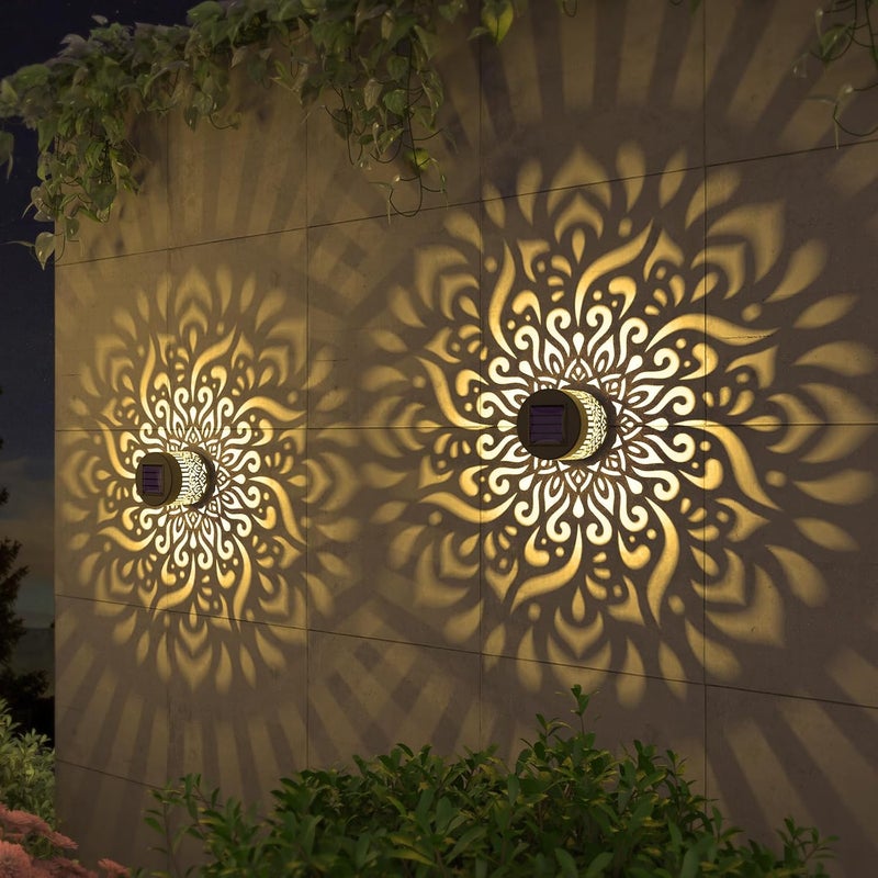 gardencave 2 حزمة أضواء سياج شمسية معدنية تعمل بالطاقة الشمسية في الهواء الطلق أضواء خطوات الجدار بموضوع ماندالا مقاومة للماء لأضواء سياج حديقة البوست patio backyard yard decor (2 حزمة) - Image 1